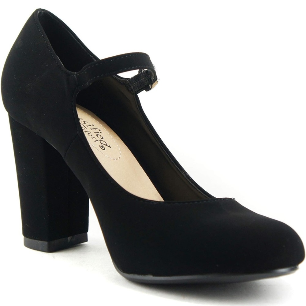 Black Mary Jane Black Heels. Size 5.5